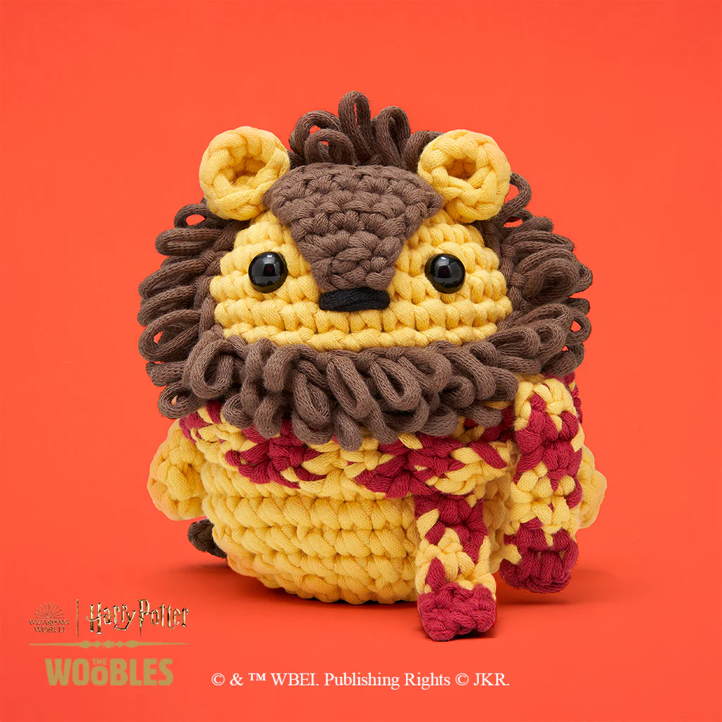 Tiny Gryffindor™ Scarf Accessory Kit - Image 2